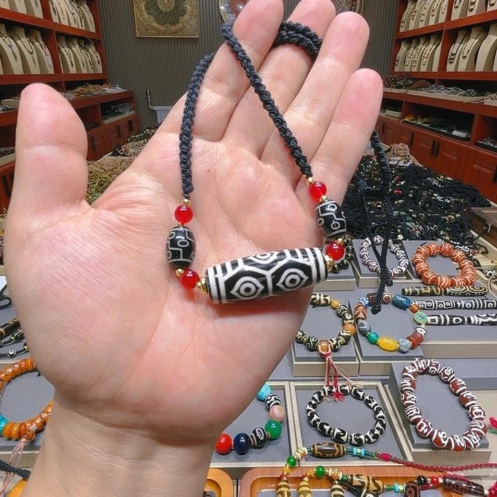 未镶嵌玛瑙/玉髓珠宝奇石