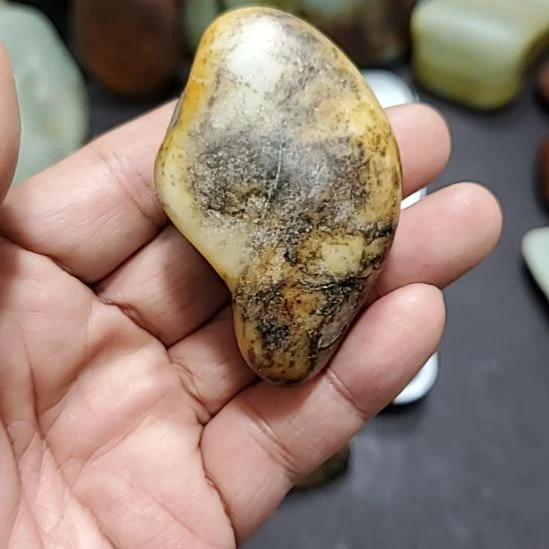 和田玉（糖玉）未镶嵌挂件