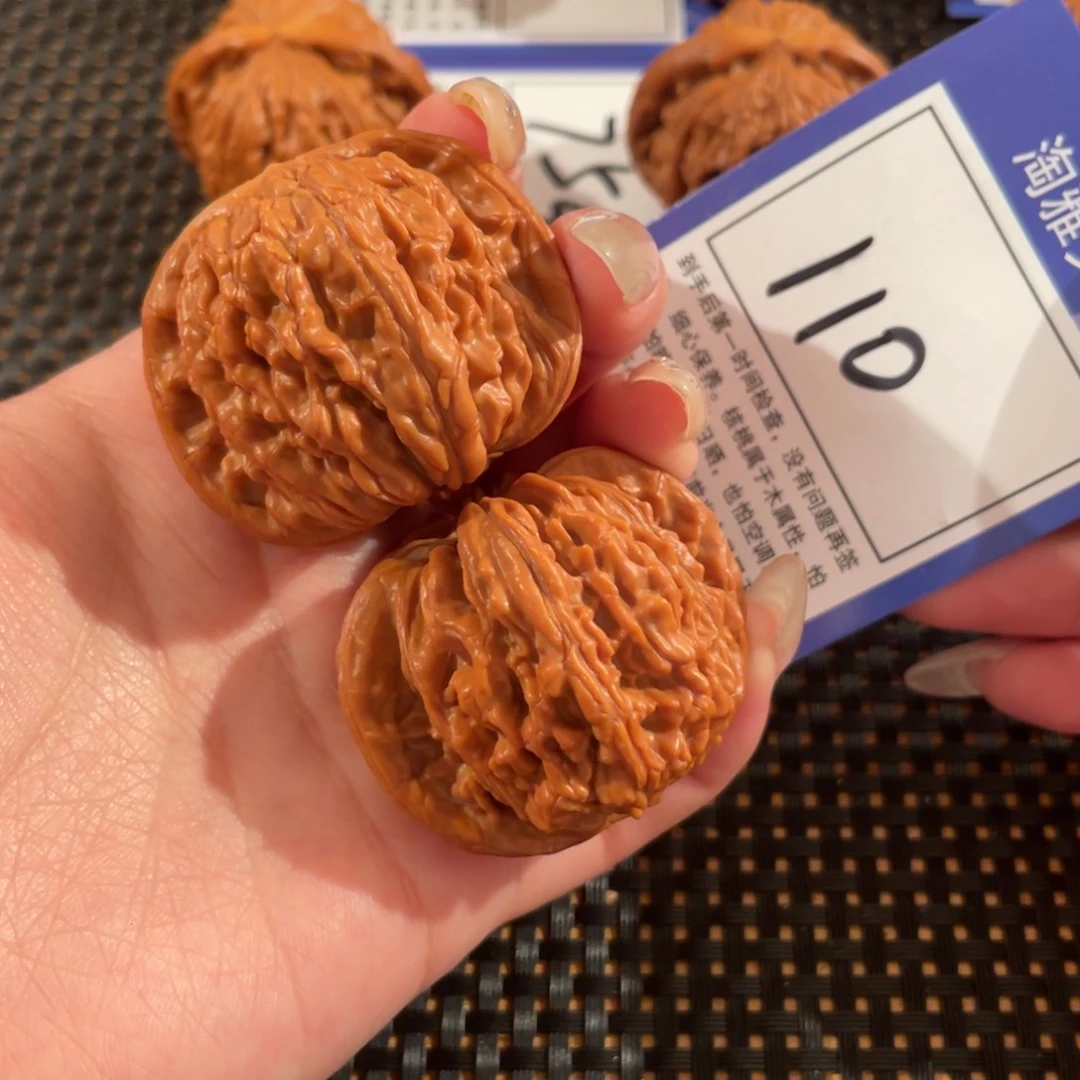 文玩核桃把件110号42尺楼
