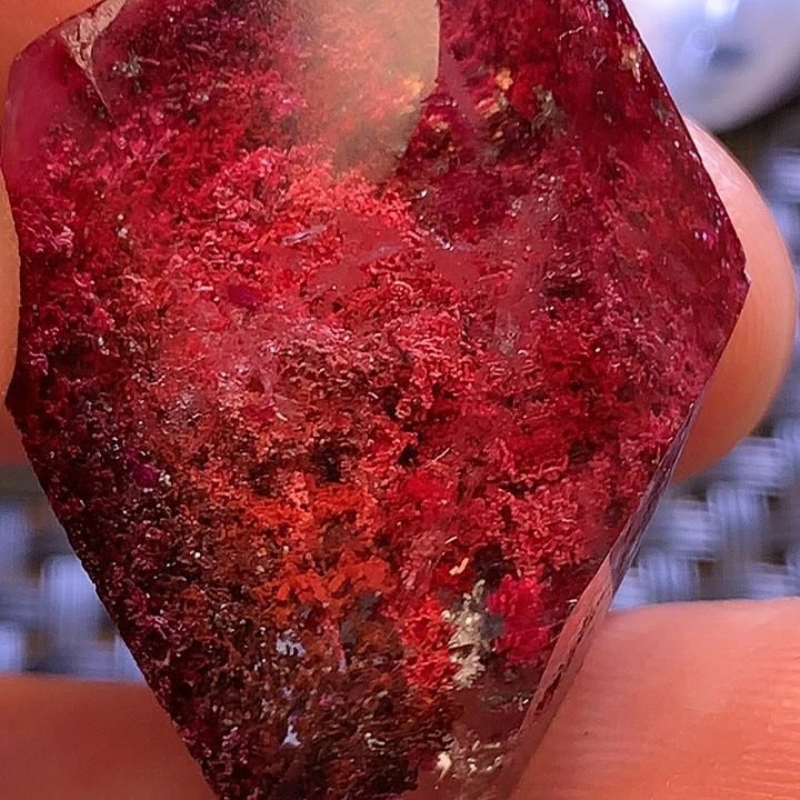 水晶吊坠(不含链)未镶嵌贪****?