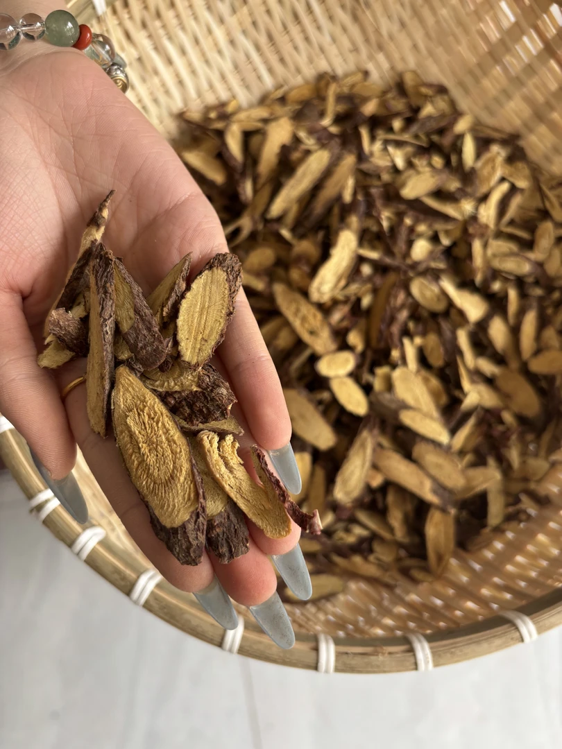 甘肃多年生非种植优选红皮黄心甘草