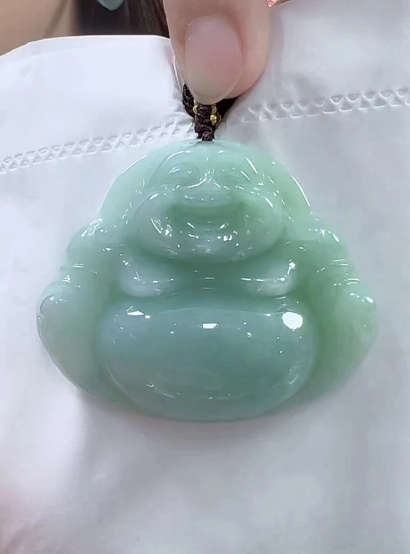天然翡翠A货佛公（多样性发货只发一个）宽47～50高42+厚11-13送绳