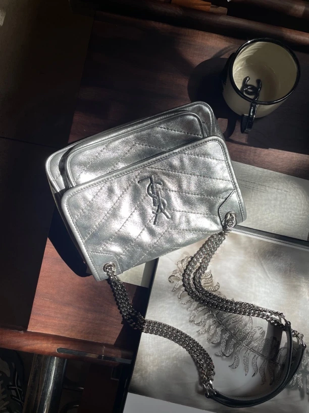 95新 YSL/圣罗兰 5631 银色niki 小号单肩包