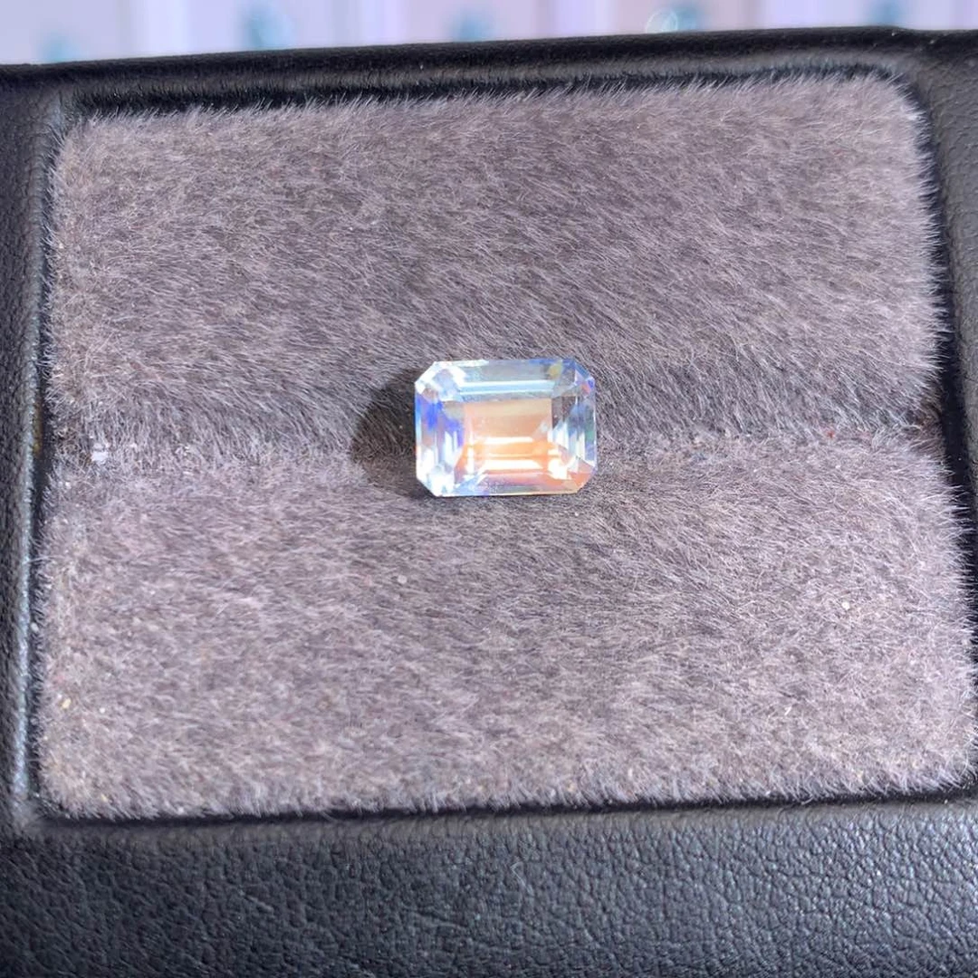月光石裸石2.395ct