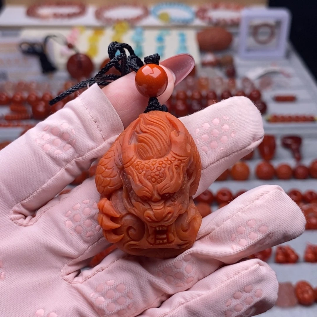 南红玛瑙配饰未镶嵌?****河