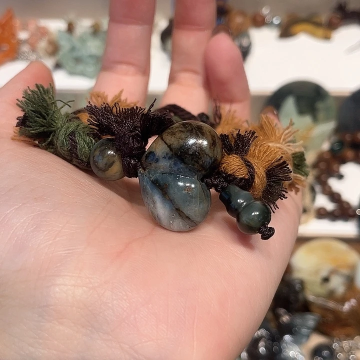 蛇纹石玉合金颈饰