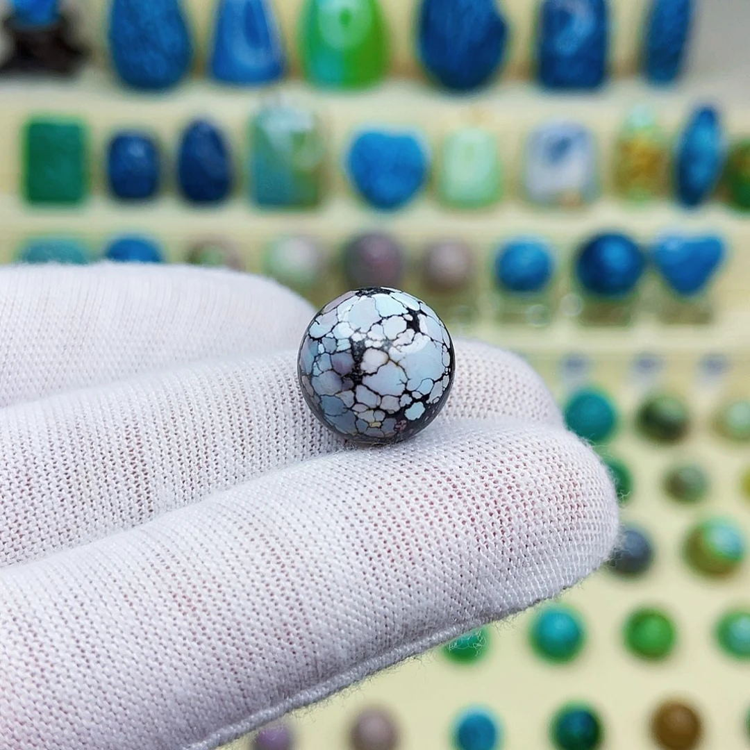 绿松石绿松石未镶嵌