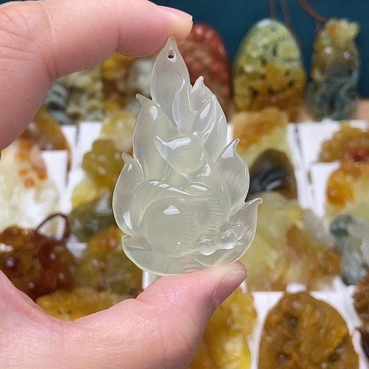 蛇纹石玉合金颈饰