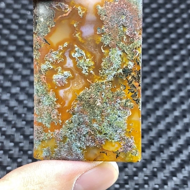 玛瑙/玉髓颈饰未镶嵌啤****鱼