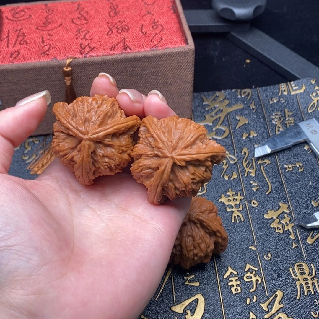 说***数文玩核桃吊坠111111111111