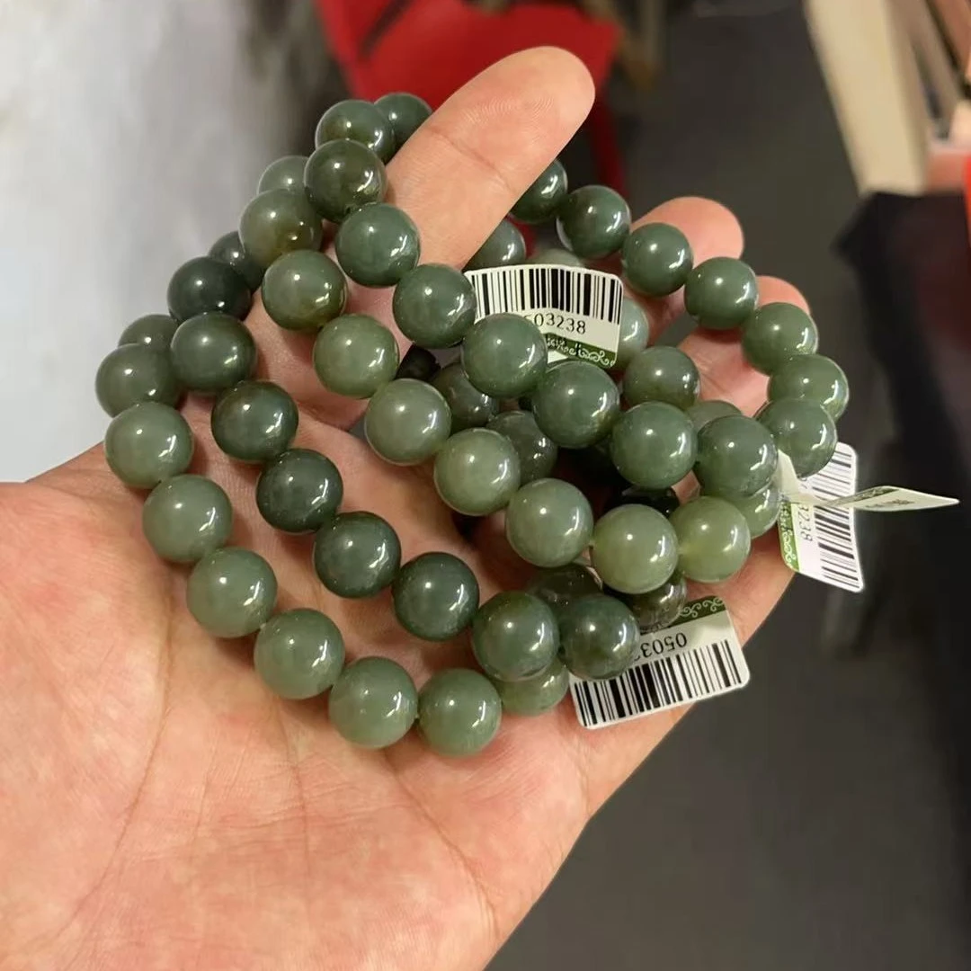 天然和田玉且末蓝红糖皮卡12左右多样性拍一发一