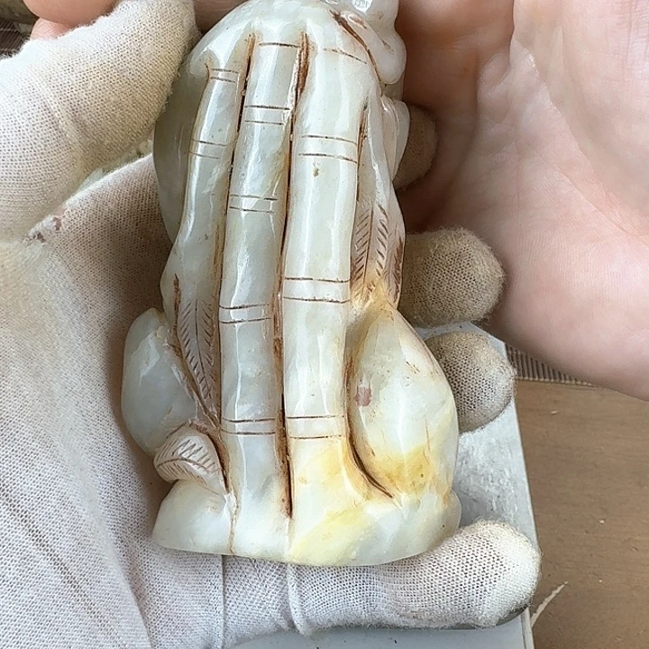 和田玉挂件未镶嵌笑**生