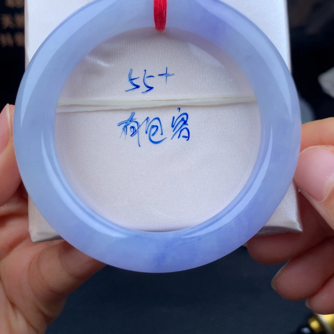 翡翠未镶嵌手镯浓紫