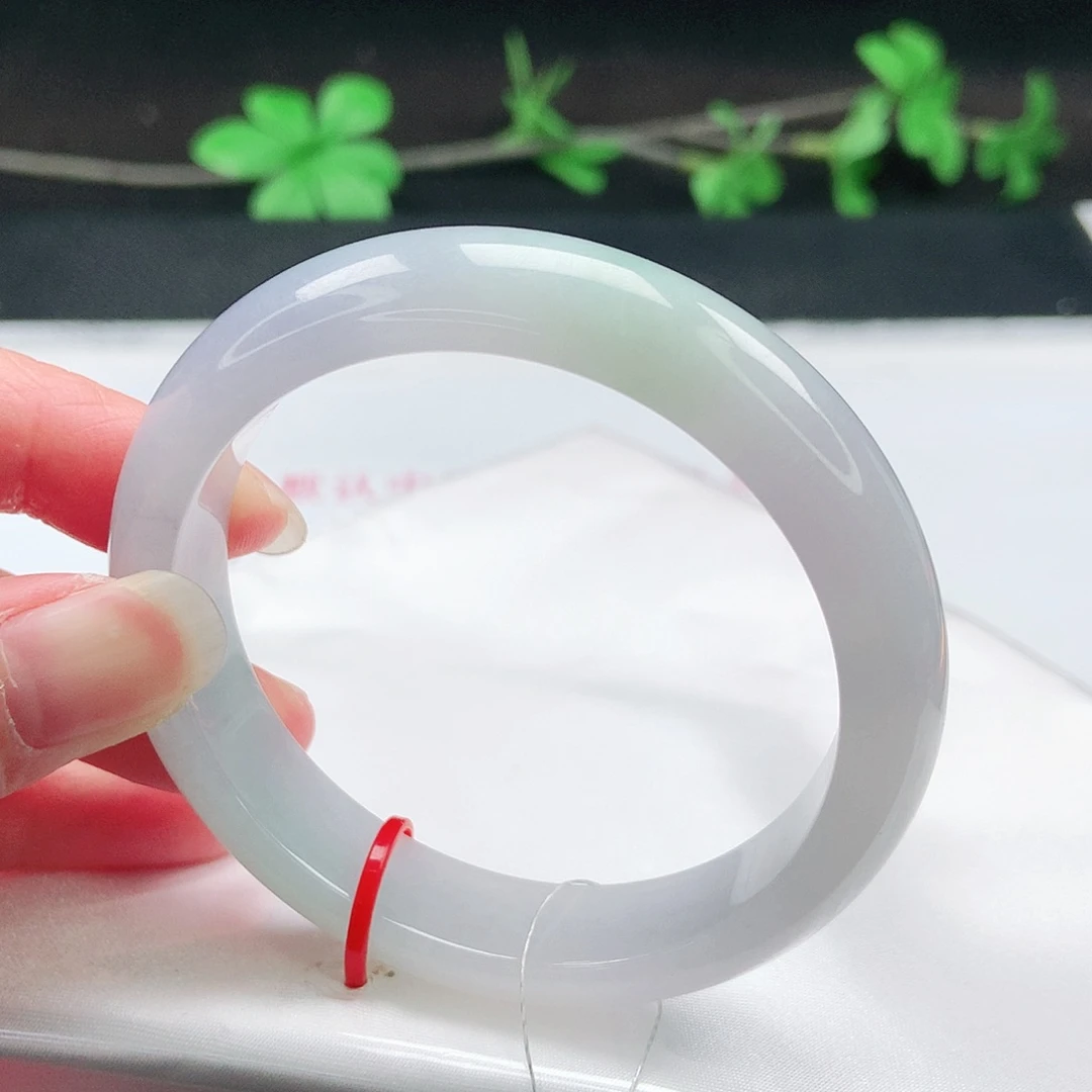 a***笋翡翠未镶嵌手镯54圈