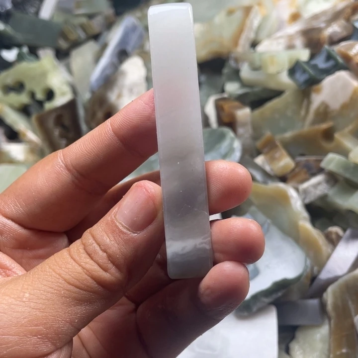 和田玉未镶嵌珠宝奇石