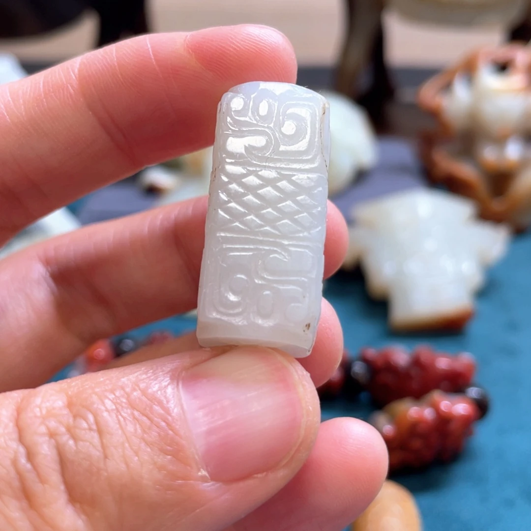 和田玉未镶嵌吊坠(不含链)
