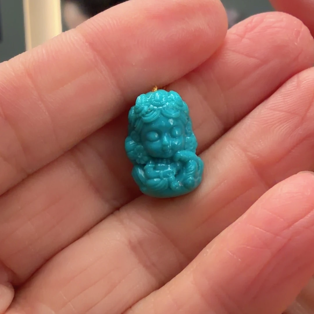 绿松石未镶嵌颈饰