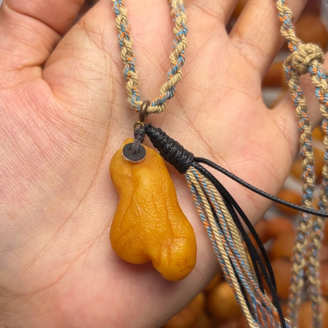 未镶嵌琥珀裸石天然蜜蜡