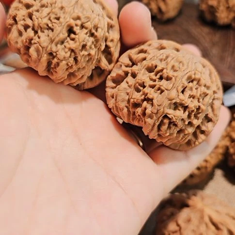 木***易吊坠文玩核桃45南疆