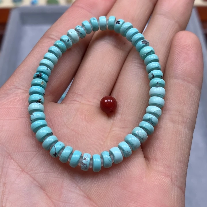 南红玛瑙配饰未镶嵌