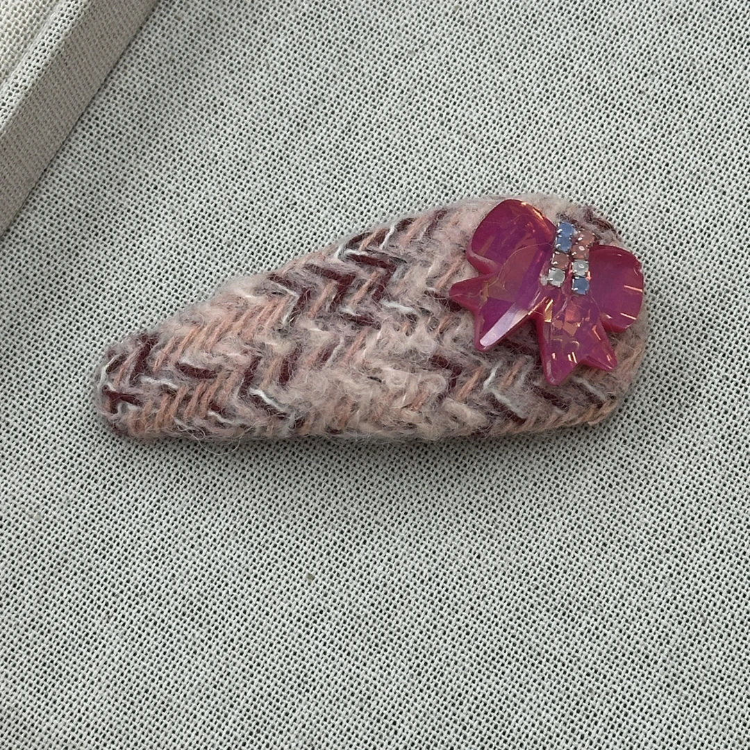 粉色蝴蝶结钻钻发夹