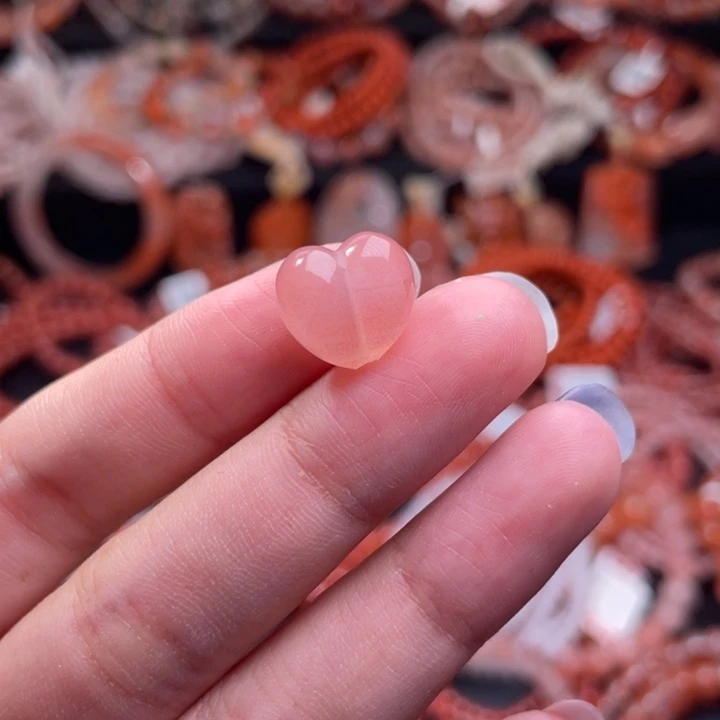 南红玛瑙未镶嵌配饰屁桃2308