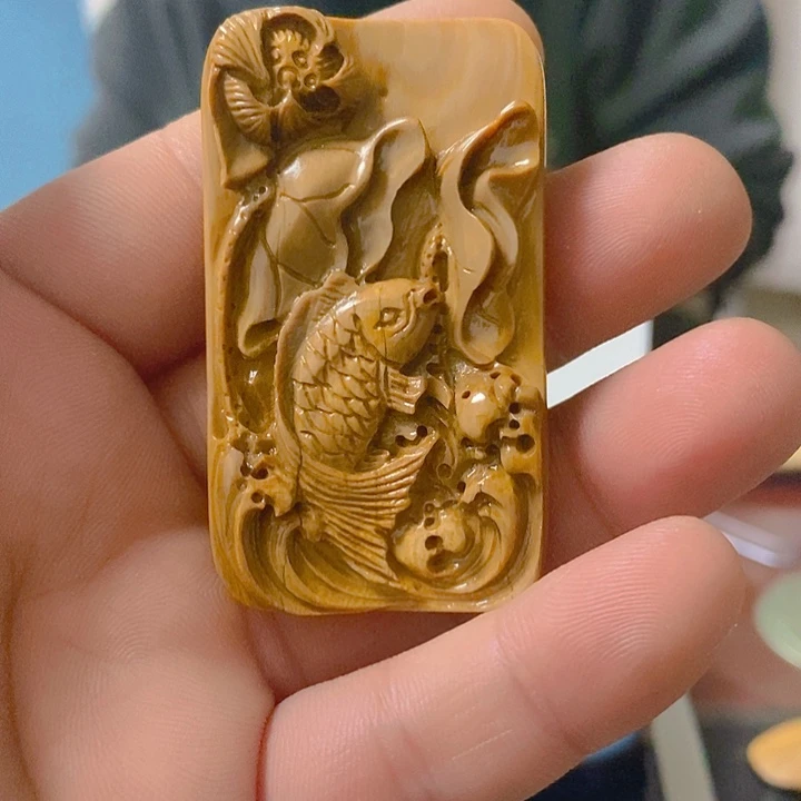 天然猛犸牙雕刻残次品