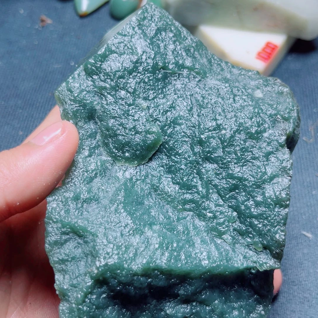 未镶嵌和田玉珠宝奇石