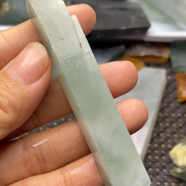 定制翡翠未镶嵌片料定制不退不换