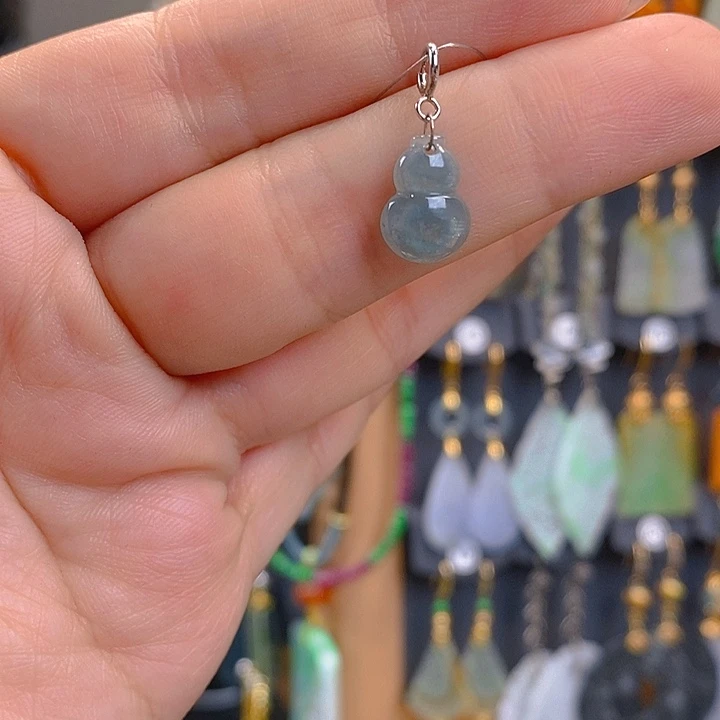 翡翠未镶嵌耳饰翡翠