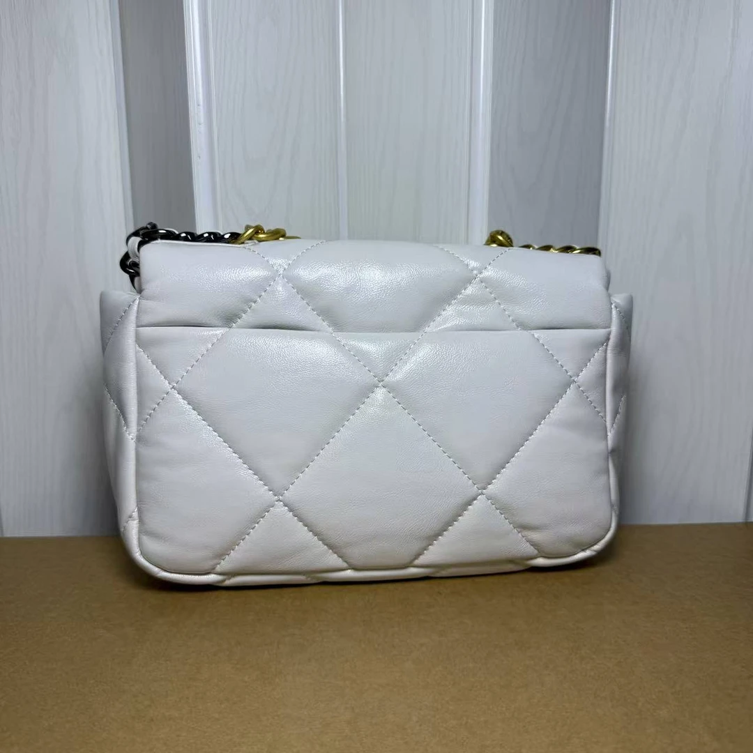 25年高奢真皮女包19百色