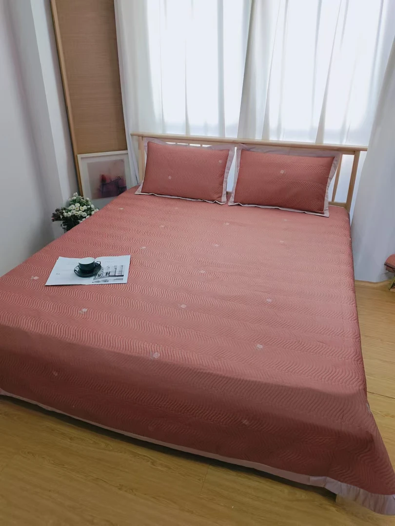 巨贵！巨好！奢丽剪绣烧花长绒棉床盖三件套245*250微瑕疵～R538