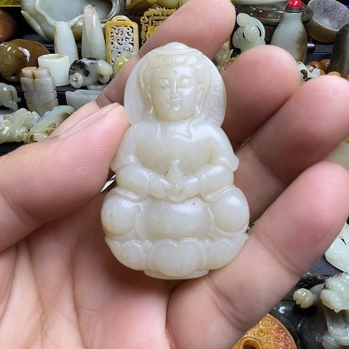 颈饰未镶嵌和田玉