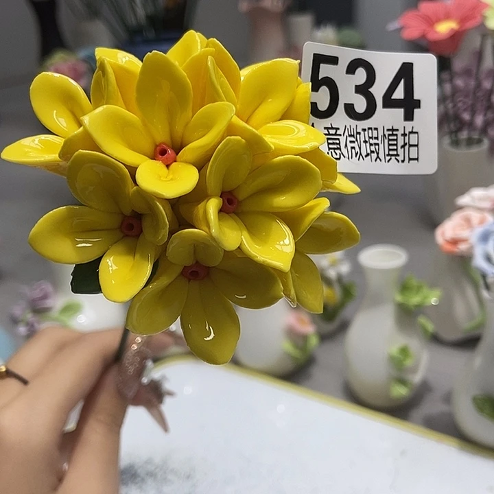 陶瓷纯手工捏花设计