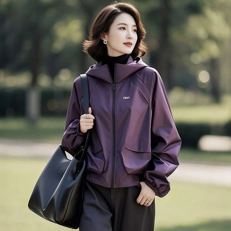 洋气百搭拉链长袖韩版连帽女可调节短外套防水防脏宽松上衣女款