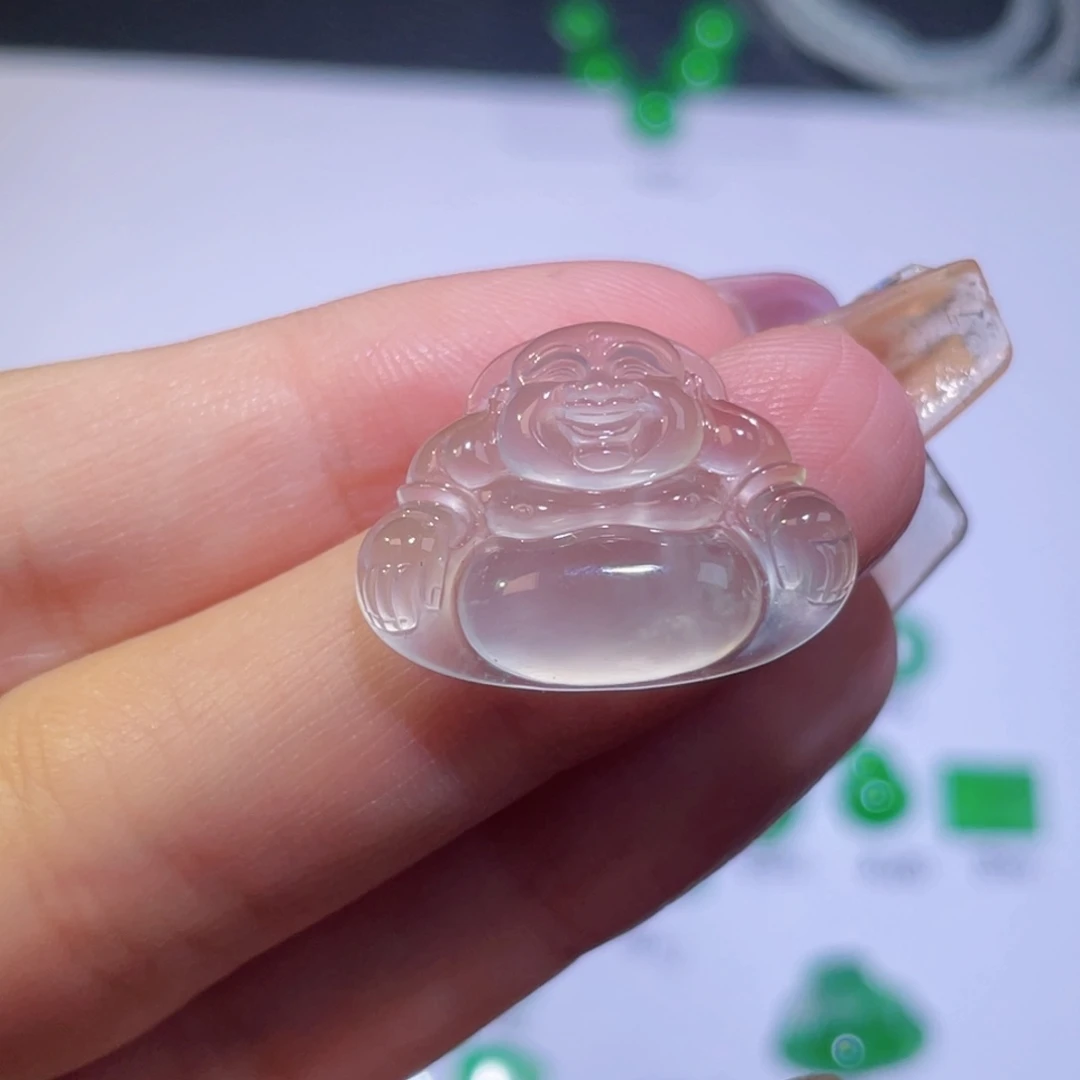 翡翠未镶嵌颈饰裸石