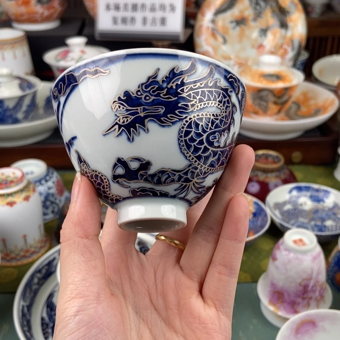 陶瓷的设计师是一个人的生活