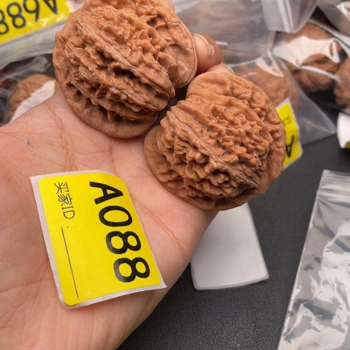 吊坠文玩核桃核桃