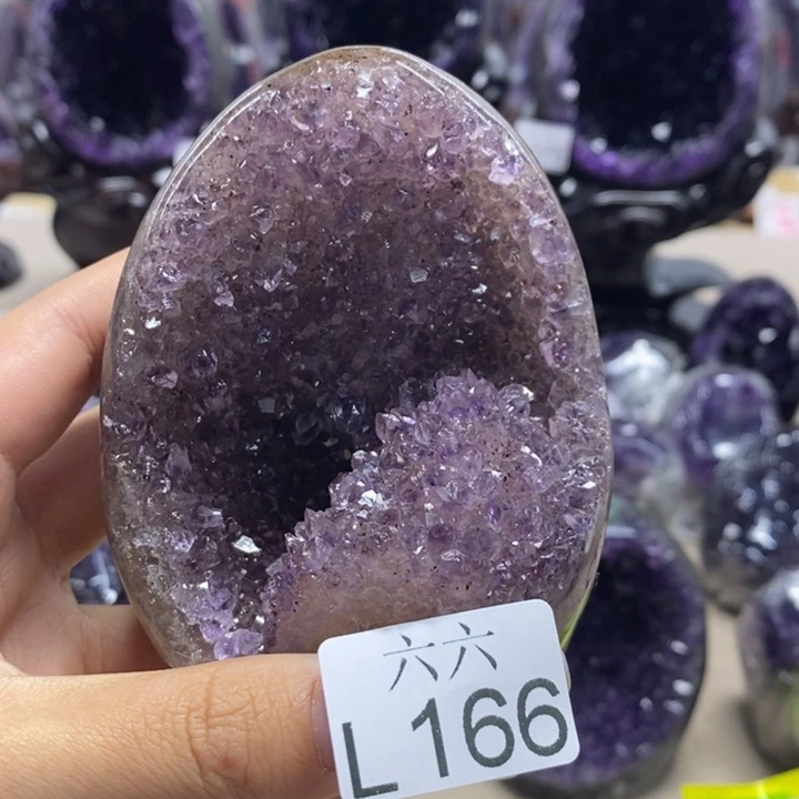 未镶嵌水晶大型摆件（非配饰）摆件