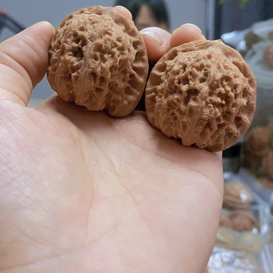 【闪购商品】把件文玩核桃42血麒麟