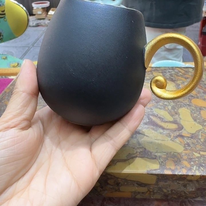 公道一个，瓷。。。品茗