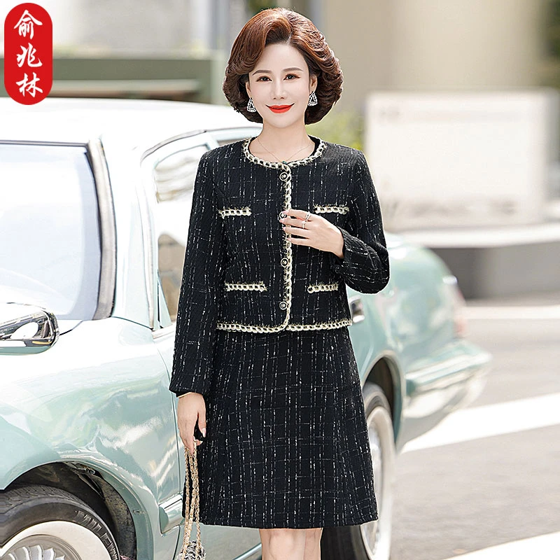 俞兆林小香风中老年短外套洋气连衣裙2025新款春秋妈妈装修身套装