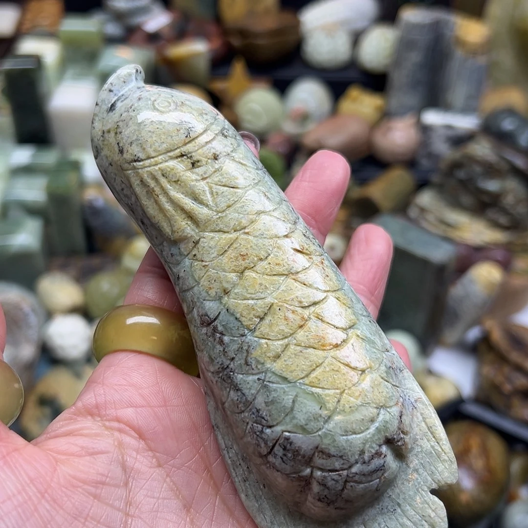 岫岩河磨玉（透闪石质玉）未镶嵌颈饰河磨玉段树林鱼