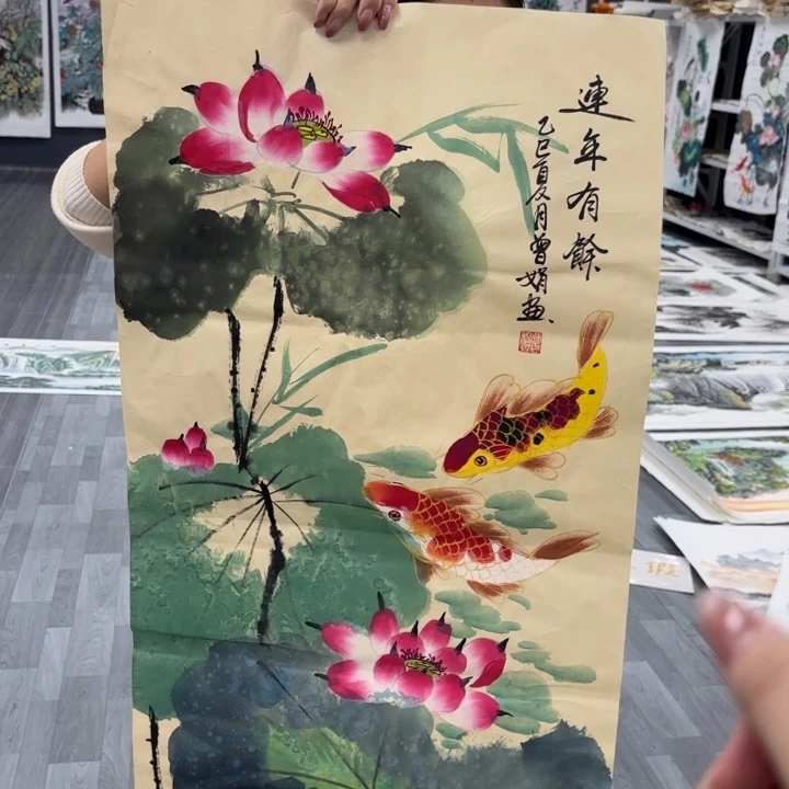 字画等多种形式的艺术作品和