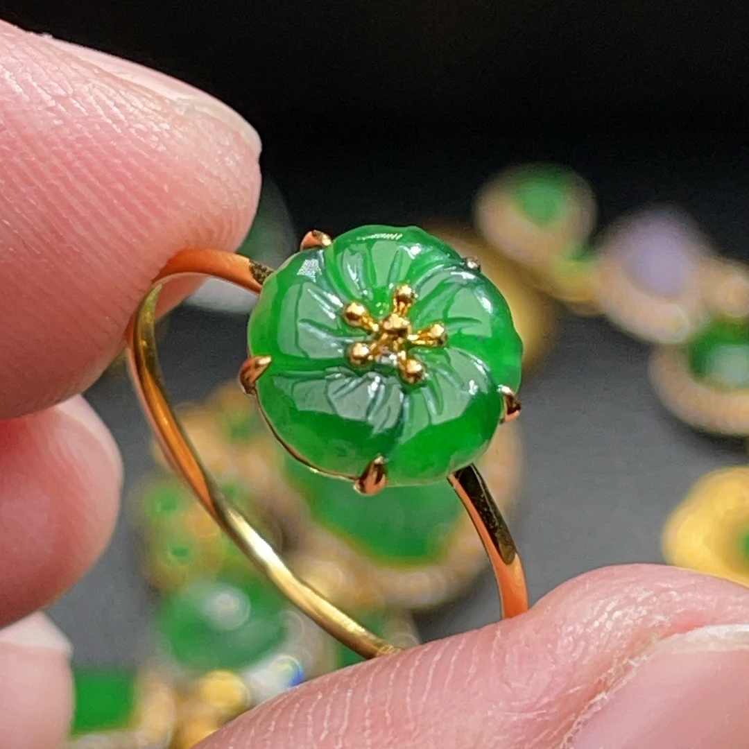18K金天然翡翠A货-1480花朵满绿戒指K黄阳绿镶嵌珠宝玉石气质简约