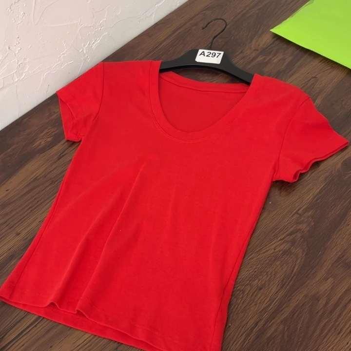 TRUsT ME 正版 红色T恤 M