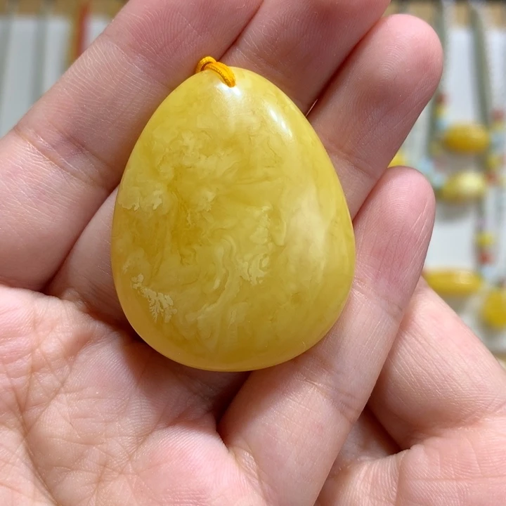 蜜蜡未镶嵌颈饰特价