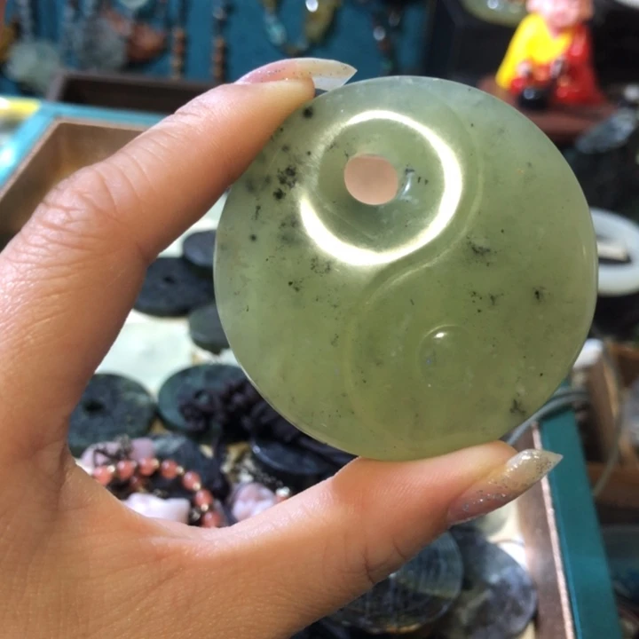 岫玉未镶嵌岫玉挂件