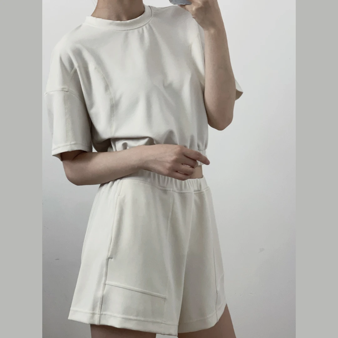 【杂七杂八】夏天短袖~裤子~