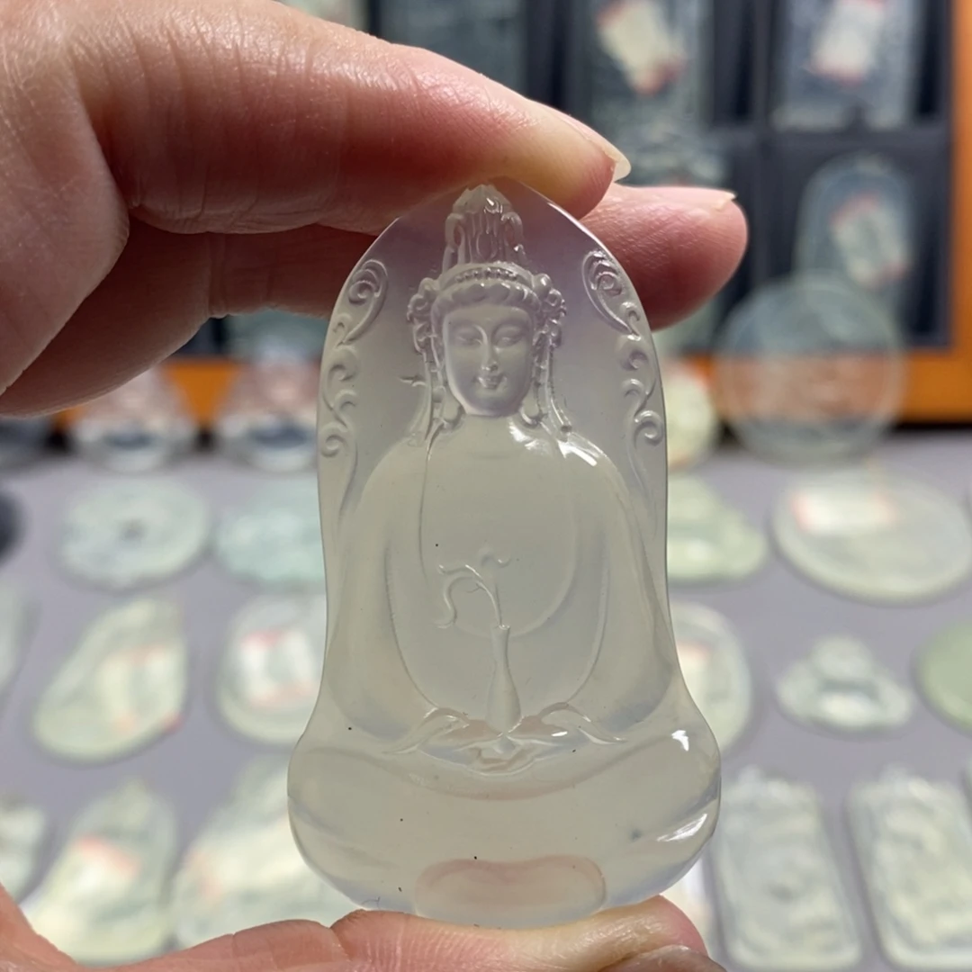 未镶嵌蛇纹石玉颈饰